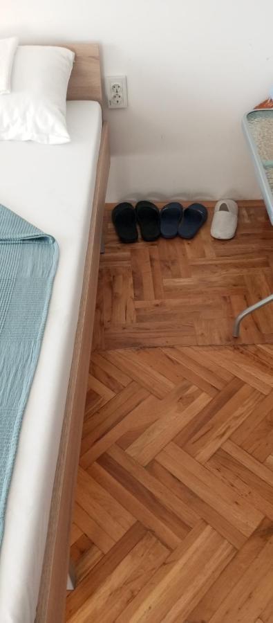 Airport Md Rooms Belgrad Dış mekan fotoğraf